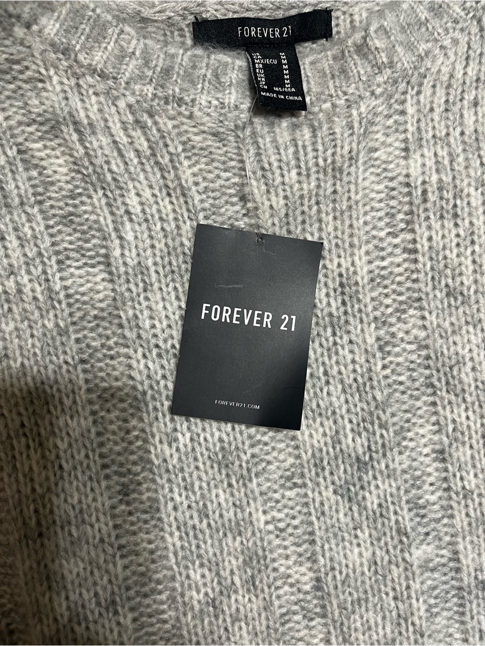 Forever 21 Light Gray Ribbed Cropped Crewneck Sweater - Picture 2 of 3